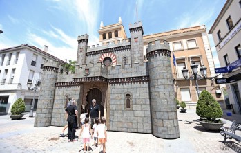 El Castillo de Embajadas ya está listo para la llegada de las fiestas