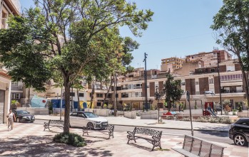 La plaza se sitúa en el cruce entre la calle Nueva y la calle San José de Calasanz | J. Cruces