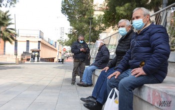 En los espacios abiertos las reuniones podrán ser de hasta seis personas.