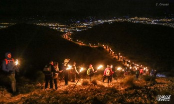 La Bajada de antorchas de Bolón es una de las tradiciones más bonitas de la ciudad.