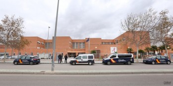 La Policía ha acudido rápidamente al centro.