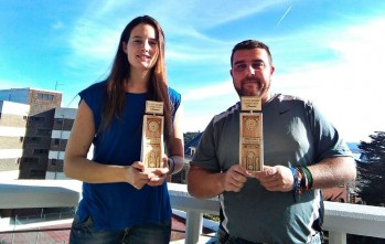 La eldense Mari Aparici, campeona de España por parejas en el 3º campeonato de dardos 