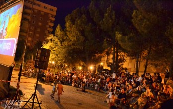 Alrededor de 200 personas se dieron cita anoche para ver la película 
