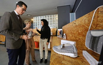 Avecal presenta las tendencias primavera-verano en el Museo del Calzado