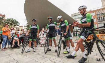 Los ciclistas han acabado la ruta en Elda