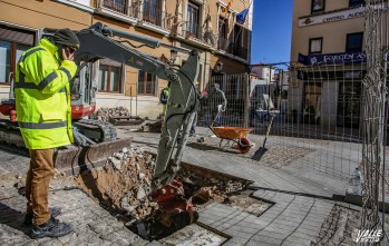 Instalación de la segunda entrada al refugio. 