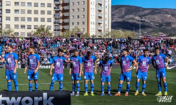  El Deportivo Eldense intenta ascender a Segunda División 59 años después de su descenso. J. Cruces.