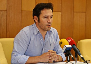 El PP critica que el equipo de gobierno no haya convocado las becas de transporte universitario todavía