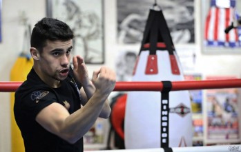 El boxeador eldense José Quiles, a semifinales del Europeo Sub-22