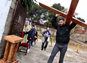 La lluvia obliga a aplazar el Vía Crucis hasta el próximo sábado 28 de marzo