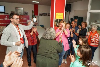 Irene Navarro ha festejeado la victoria en su sede | Nando Verdú. 