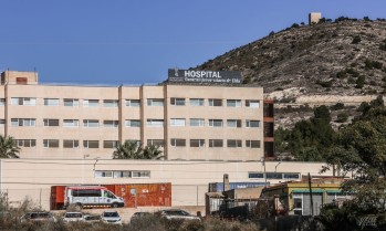 El Hospital General Universitario de Elda realzó más de cinco millones de actuaciones en el laboratorio de Análisis Clínicos| J.C.