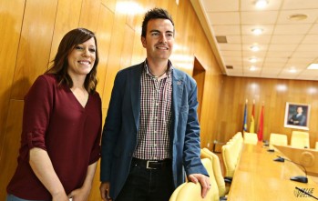 Rizo y Gómez han anunciado la presencia de Elda en esta feria de la Educación valenciana | Jesús Cruces.