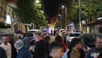 La Policía ha cortado la calle. 