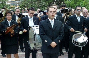 Imagen de archivo del director junto a la AMCE Santa Cecilia.