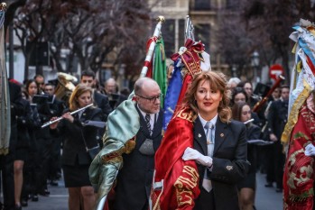 La banda realizó un pasacalles antes del concierto  | J.C.