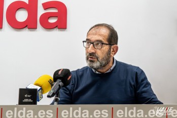 El edil de Bienestar Social, David Guardiola, ha informado sobre el programa | Nando Verdú. 