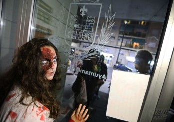 Los zombis lograron asustar a los eldenses | Jesús Cruces.