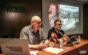 Emilio Maestre y José David Busquier durante la presentación de la memoria.