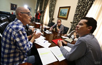El secretario ha presentado a Alfaro el nuevo proyecto | Jesús Cruces.