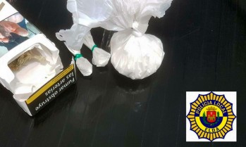 Imagen de la droga incautada a los dos jóvenes.