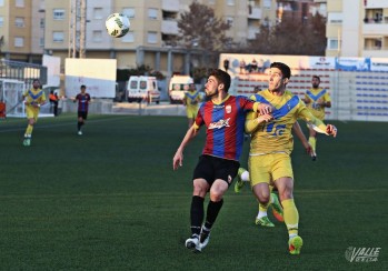 El equipo azulgrana no supo plantarle cara al Badalona | Jesús Cruces.