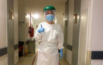 Laura Pérez es enfermera en el Hospital.