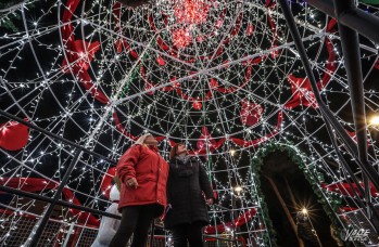 Imagen de archivo del encendido de luces de año pasado en Petrer | J.C.