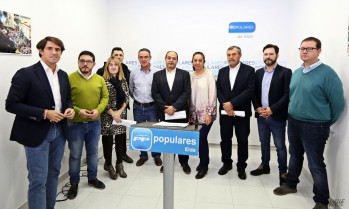 Los populares del Medio Vinalopó se han unido para solicitar la supresión del decreto | Jesús Cruces.