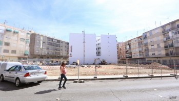 El aparcamiento está siendo acondicionado.
