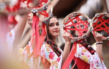 Los niños han demostrado su pasión por las fiestas en este desfile | Jesús Cruces.