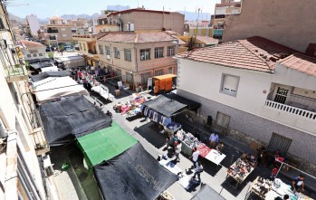 Imagen de archivo del mercadillo de Santa Bárbara.