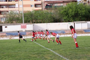 Imagen de las jugadoras del Monastil Rugby Elda.