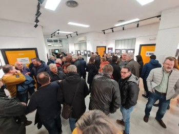 La sala se encuentra en la calle Pablo Iglesias, 45-47. 