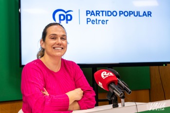 La edil popular Beatriz Pérez ha comparecido en rueda de prensa | Nando Verdú. 