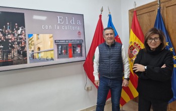 Amado Navalón y María Salud Sánchez en rueda de prensa.