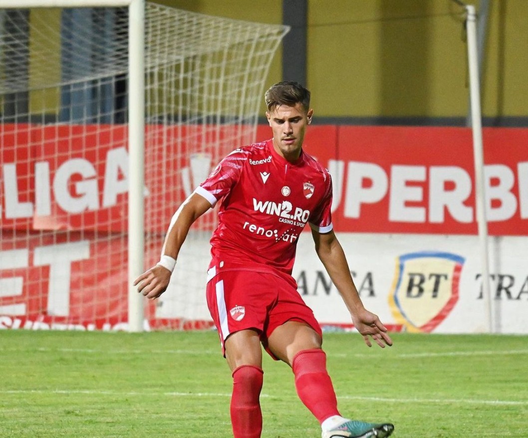 El Eldense cierra la plantilla con el fichaje del central Ricardo Grigore -  Valle de Elda