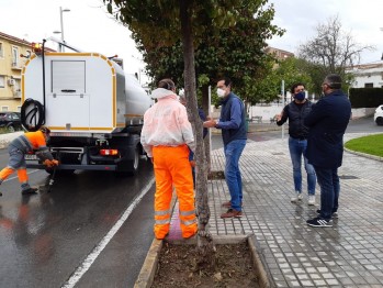 Más de medio millón de litros de agua con desinfectante para mantener limpia la ciudad