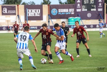 Imagen de archivo del partido de ascenso entre el Eldense y la Real Sociedad C en los playoff | J.C.