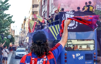 Celebración del ascenso del Eldense a Primera RFEF | J.C.