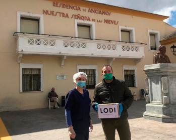 La fábrica de calzado Lodi elabora un millar de mascarillas diarias para hospitales y geriátricos 