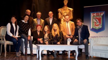 La escritora eldense Elia Barceló clausura la 1ª Semana Cultural del colegio Sagrada Familia