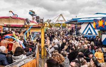 Miles de personas acuden a la feria cada año | Archivo Valle de Elda J.C.