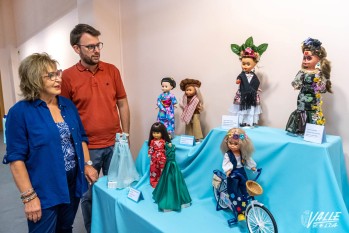 Una de las exposiciones es sobre muñecas | Nando Verdú.