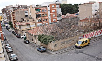 Imagen del terreno en el que se situará el consultorio | Jesús Cruces.