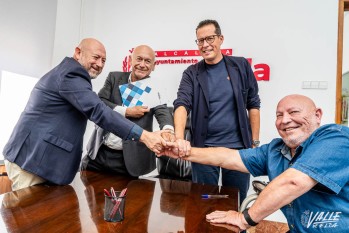 El convenio se ha firmado hoy en Alcaldía | Nando Verdú.