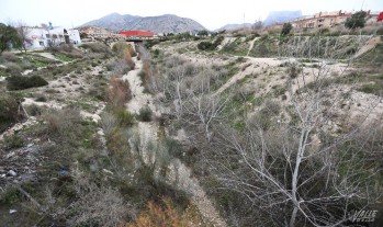 Sí Podem Petrer propone dar solución al mantenimiento de la Rambla de Puça