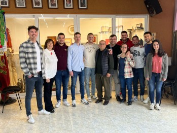 La nueva junta directiva de la Sociedad Unión Musical de Petrer | Imagen cedida. 