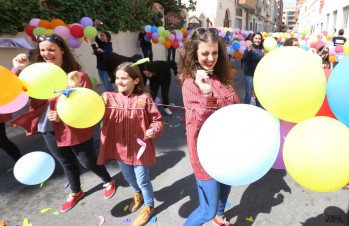 Falleras Mayores de Elda 2019 y sus Damas de Honor en la globotà.