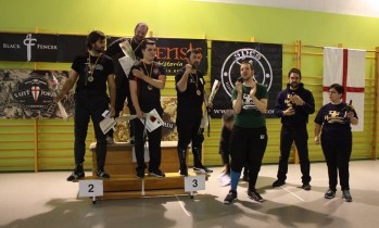 La Sala de Armas de Elda participa por primera vez en un torneo de esgrima europeo